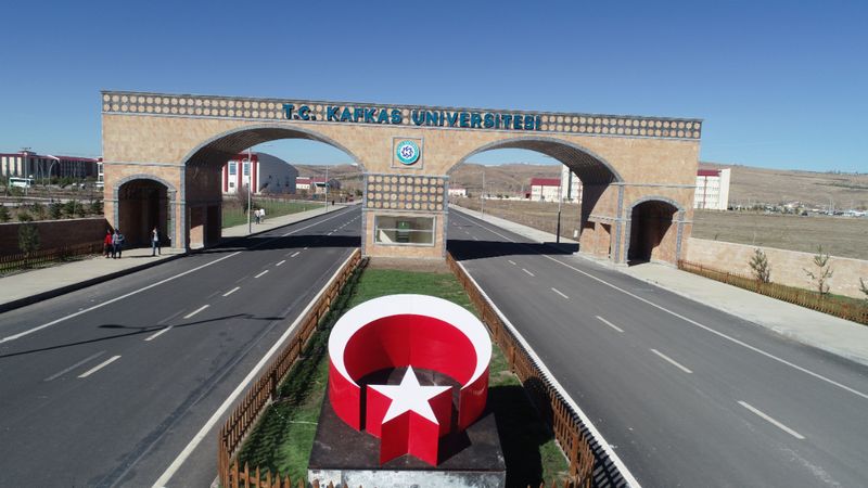 Kafkas Universiteti