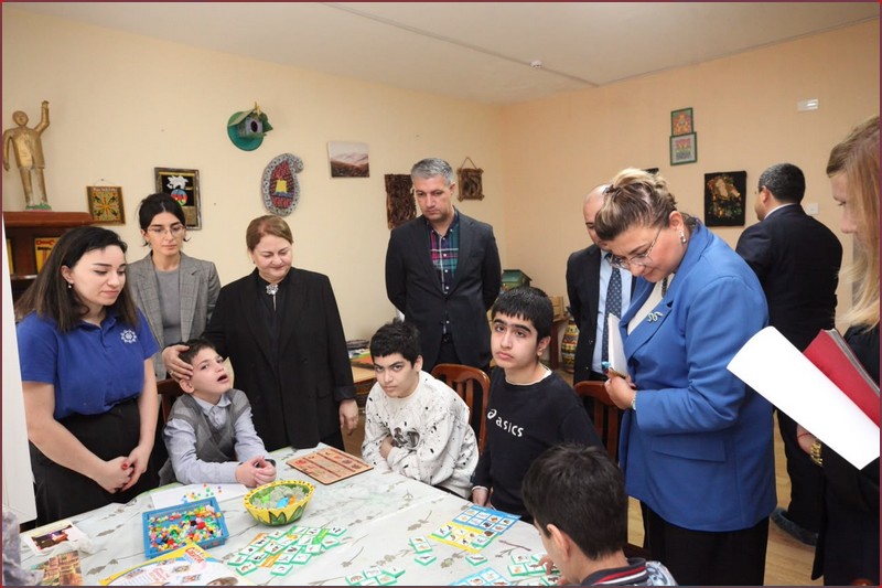 Əlilliyi olan uşaqlar üçün sosial xidmət müəssisəsində monitorinq