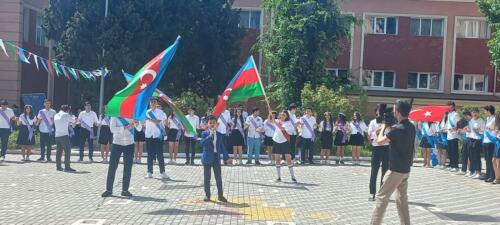 Rüstəm Əliyev adına 3 nömrəli tam orta məktəbdə “Son zəng”